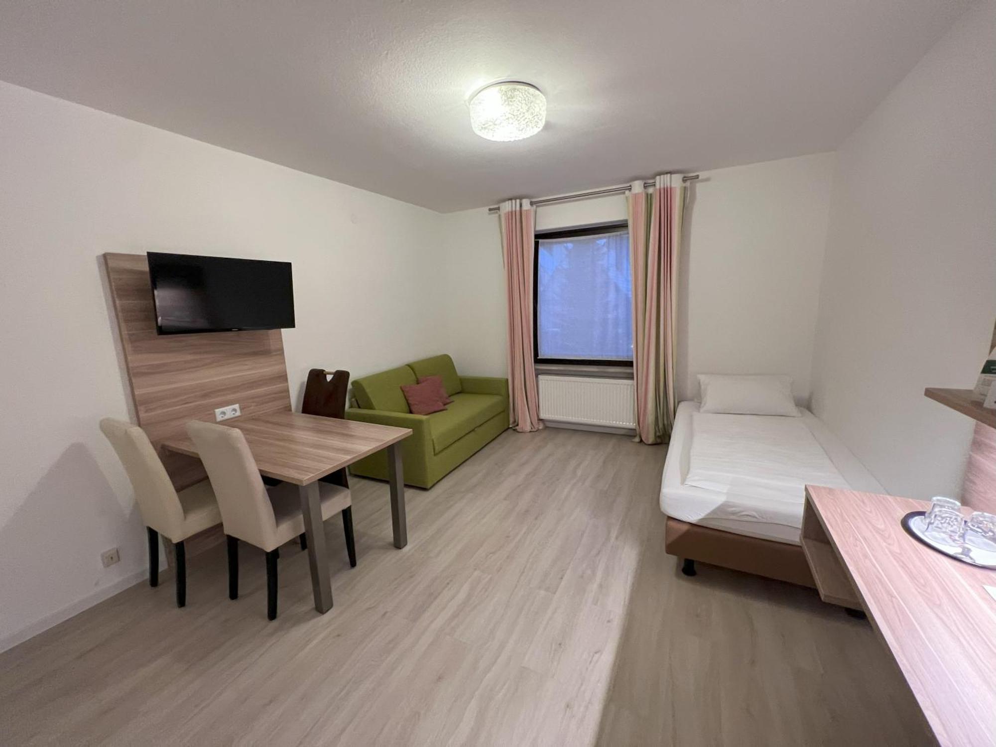 Apart Hotel Deutschmeister Bad Mergentheim Ngoại thất bức ảnh